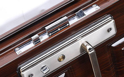 新津24小时上门开锁公司